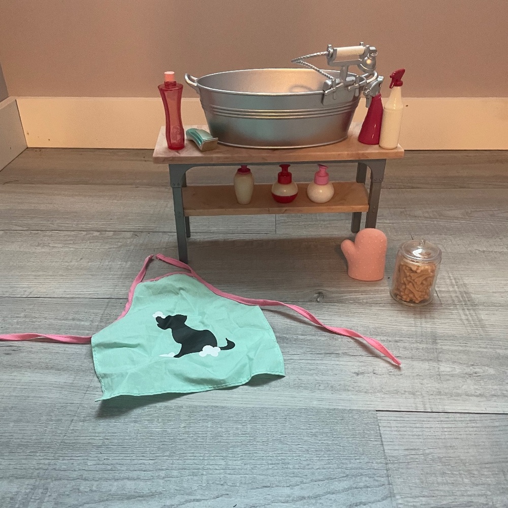 OG Doll Deluxe Vet Station (Everything Included)